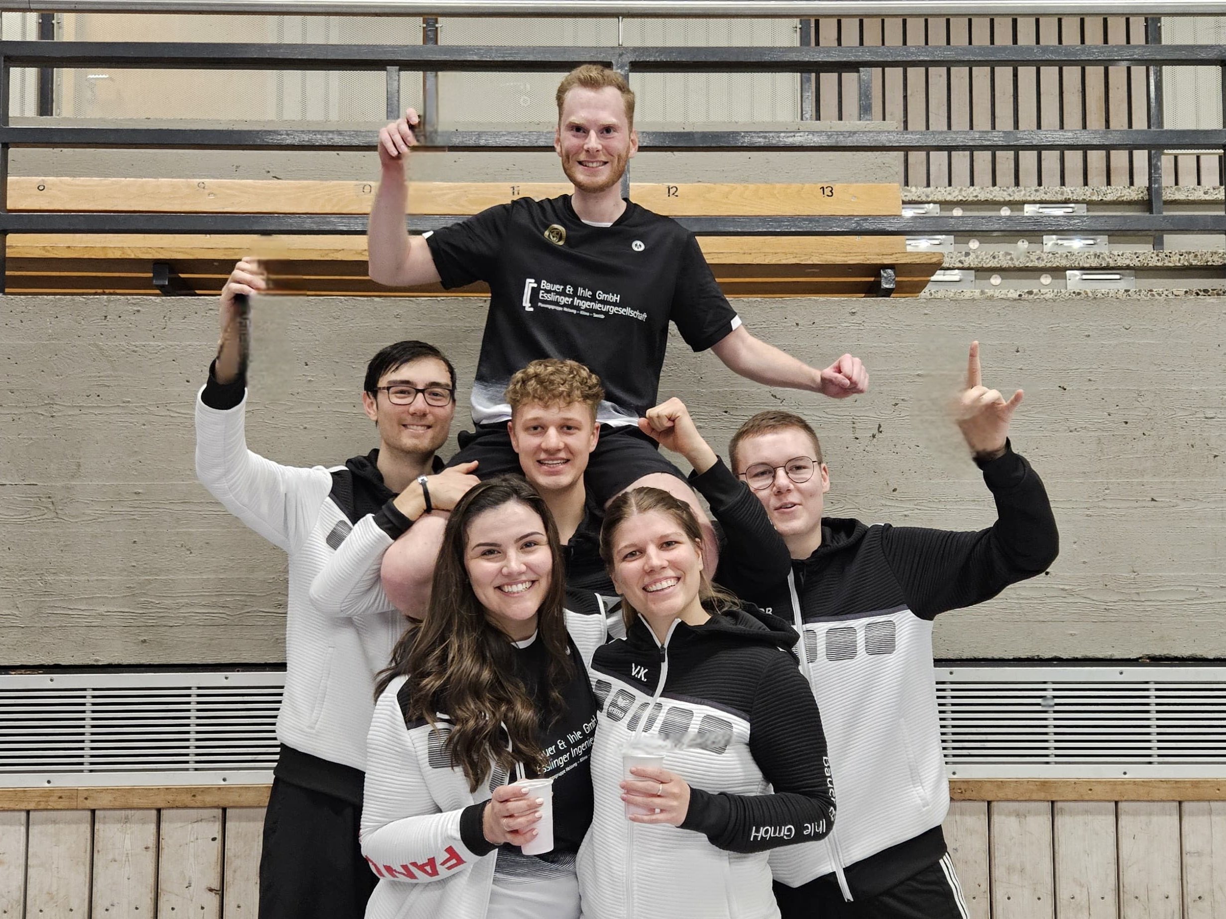 TSV Neuhausen IV feiert die Meisterschaft!