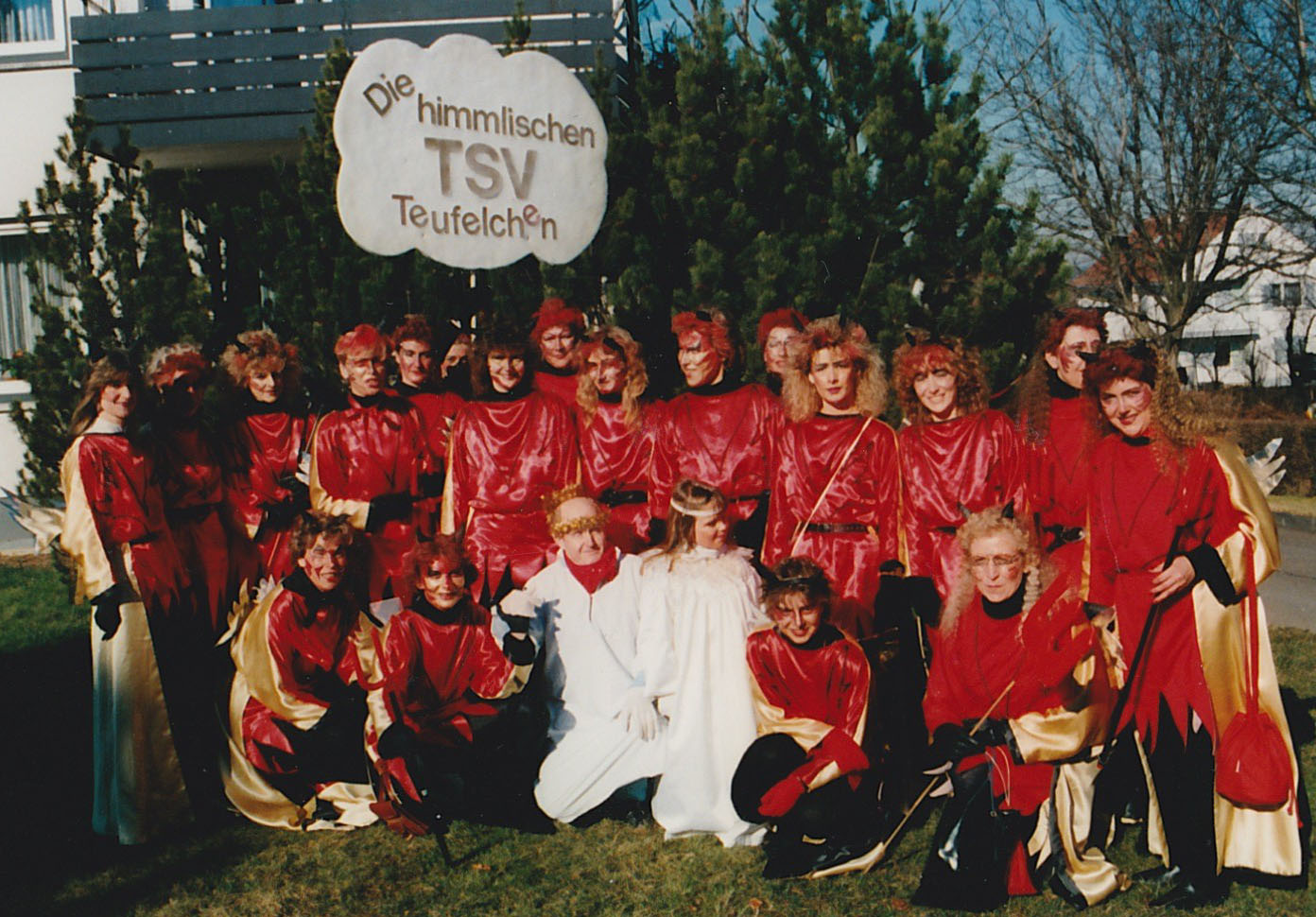 1988 Fasnetsumzug HimmlischeTeufelchen